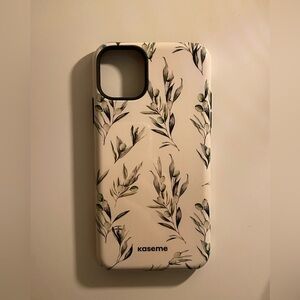 KaseMe Oli iphone 11 pro max case